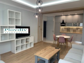 1 sovrum Hristo Smirnenski, Plovdiv