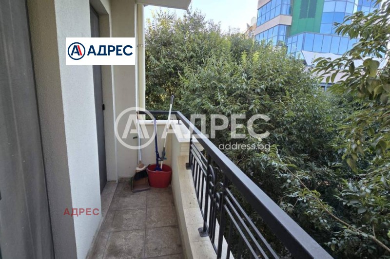 Дава под нем  3-стаен, град Варна, Гръцка махала •  750 € • ID 75207566 — holmes.bg - [1] 