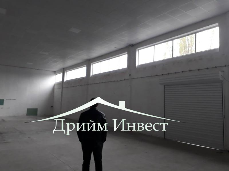 K pronájmu  Úložný prostor Plovdiv , Industrialna zona - Sever , 400 m2 | 95498328 - obraz [2]