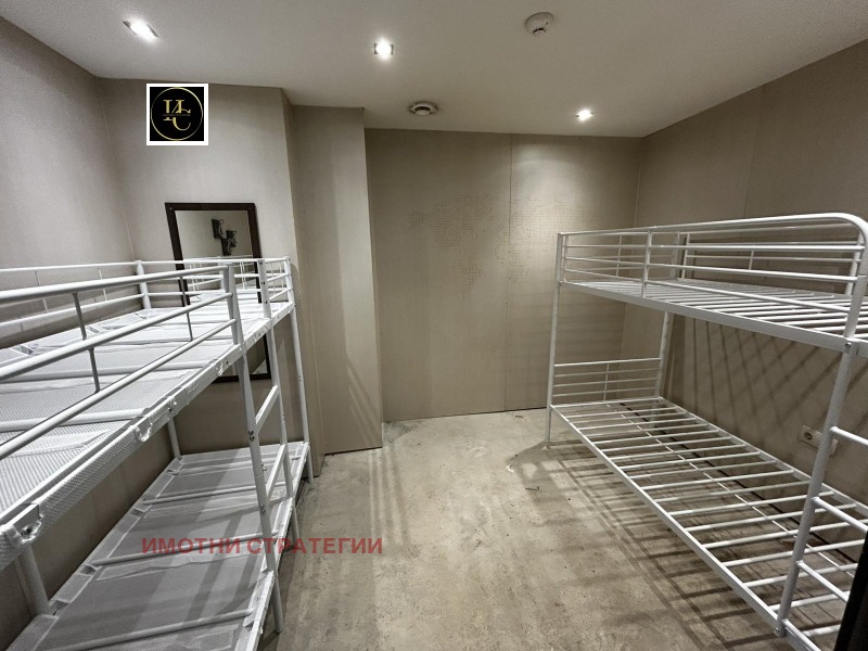 Дава под наем СТАЯ, гр. Варна, Център, снимка 4 - Стаи под наем - 52704600