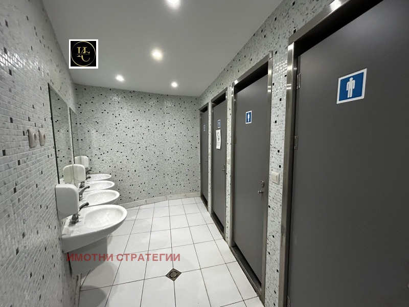 Дава под наем СТАЯ, гр. Варна, Център, снимка 13 - Стаи под наем - 52704600