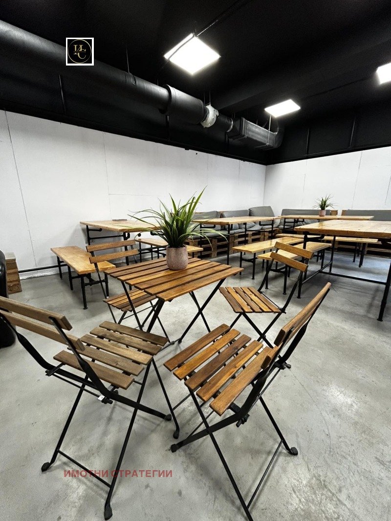 Дава под наем СТАЯ, гр. Варна, Център, снимка 2 - Стаи под наем - 52704600