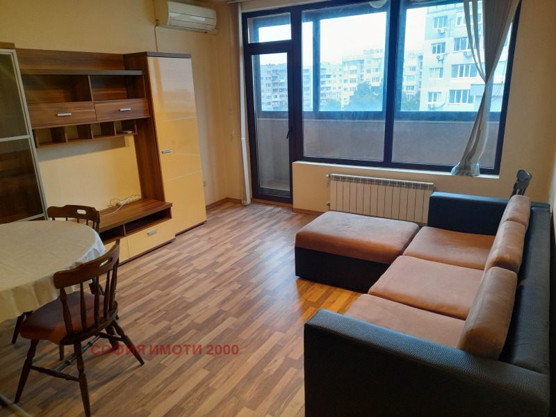 Издаје се  1 спаваћа соба Софија , Младост 3 , 60 м2 | 42273980