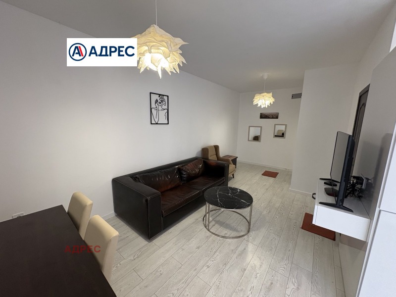 Дава под наем 2-СТАЕН, гр. Варна, м-т Долна Трака