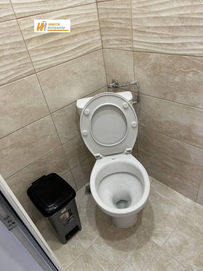 Дава под наем ОФИС, гр. Велико Търново, Бузлуджа, снимка 8 - Офиси - 53105410