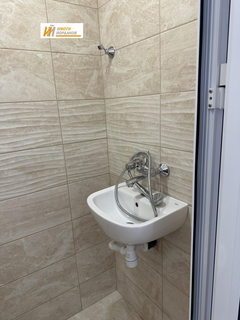 Дава под наем ОФИС, гр. Велико Търново, Бузлуджа, снимка 7 - Офиси - 53105410