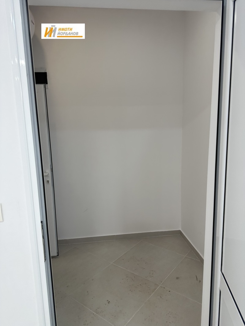 Дава под наем ОФИС, гр. Велико Търново, Бузлуджа, снимка 5 - Офиси - 53105410