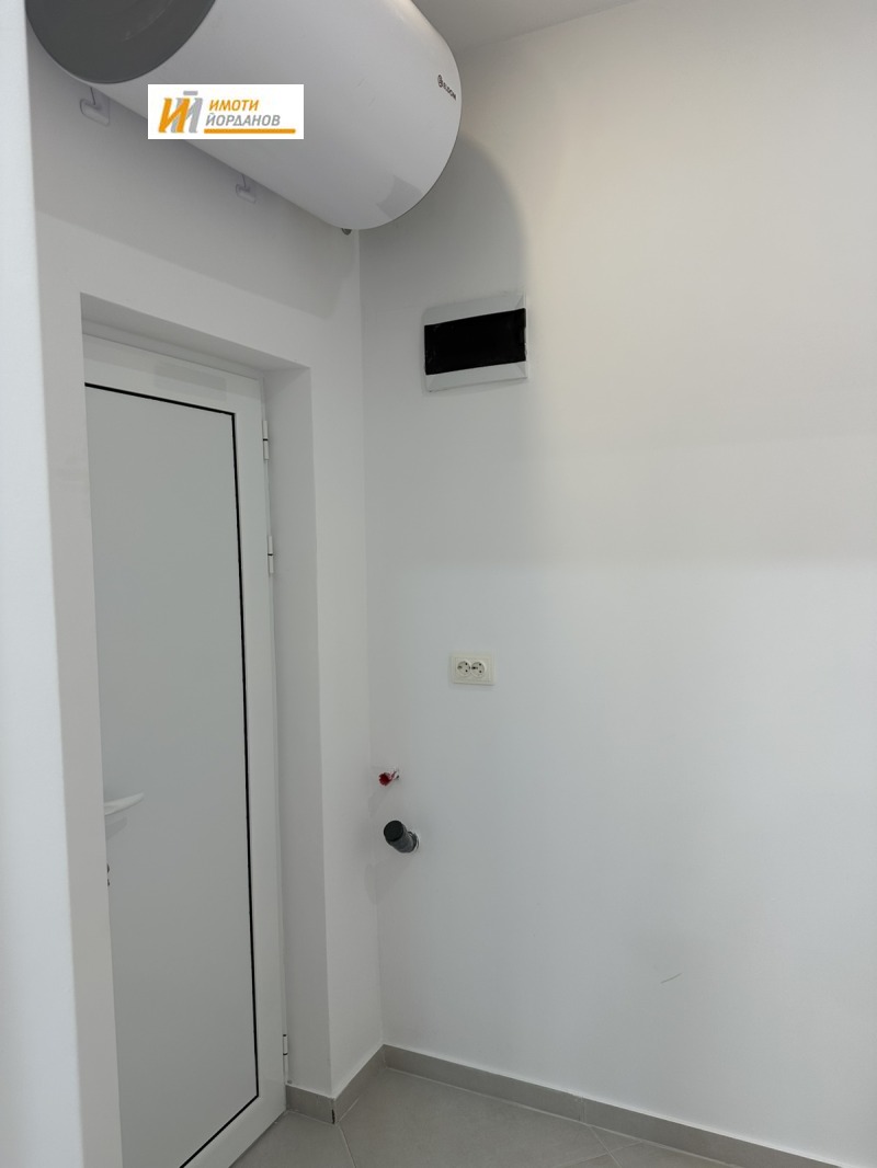 Дава под наем ОФИС, гр. Велико Търново, Бузлуджа, снимка 4 - Офиси - 53105410