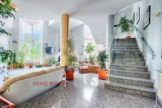 Дава под наем КЪЩА, гр. София, Витоша