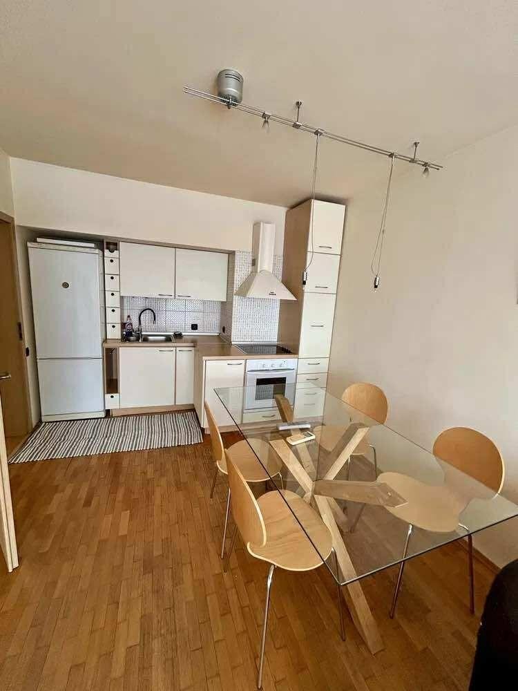 Дава под наем 2-СТАЕН, гр. Варна, Бриз, снимка 2 - Апартаменти - 52523845