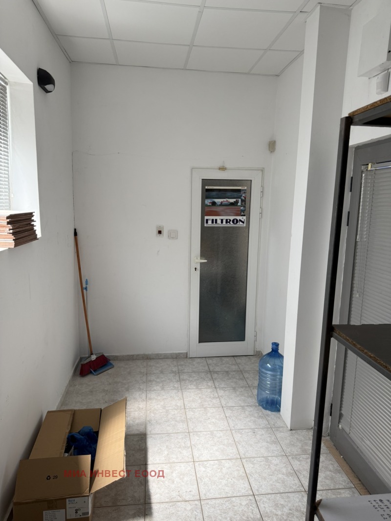 Дава под наем  Магазин град Враца , Река Лева , 72 кв.м | 25534404 - изображение [7]