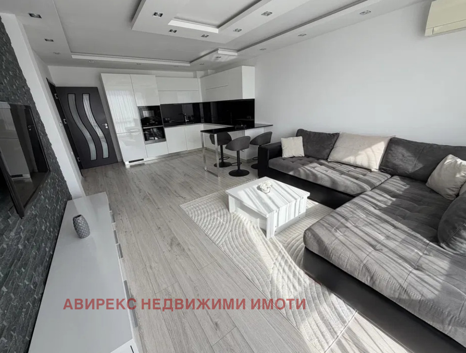 Дава под наем 3-СТАЕН, гр. Пловдив, Южен, снимка 2 - Апартаменти - 54562700