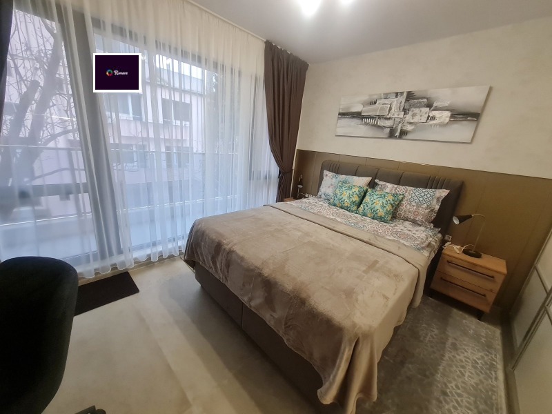Издаје се  1 спаваћа соба Варна , Центар , 45 м2 | 67033577 - слика [8]