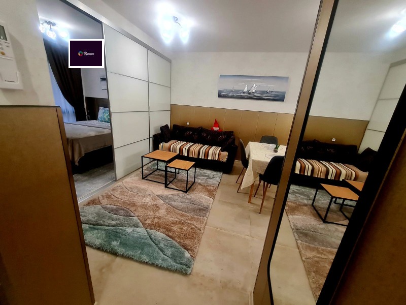 Издаје се  1 спаваћа соба Варна , Центар , 45 м2 | 67033577 - слика [7]