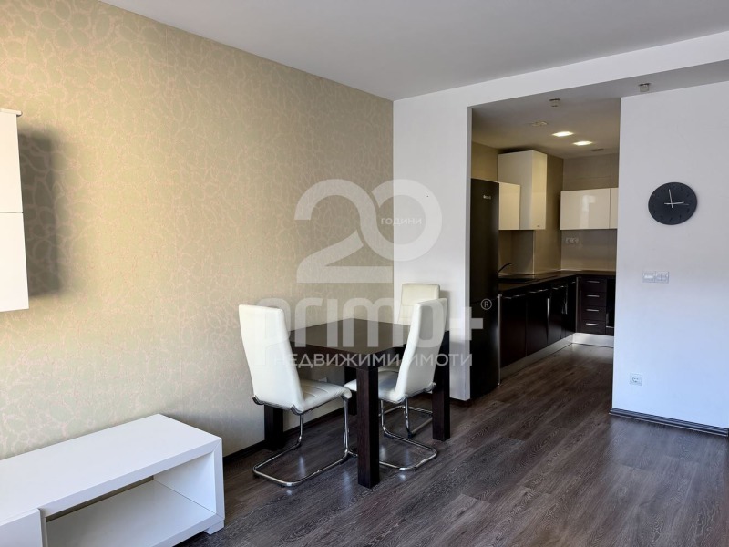 Дава под наем 3-СТАЕН, гр. София, Гоце Делчев, снимка 3 - Апартаменти - 53179462