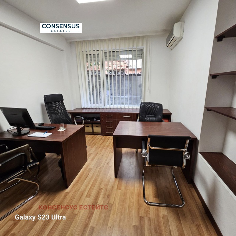 Te huur  Kantoor Sofia , Tsentar , 100 m² | 58940559 - afbeelding [8]