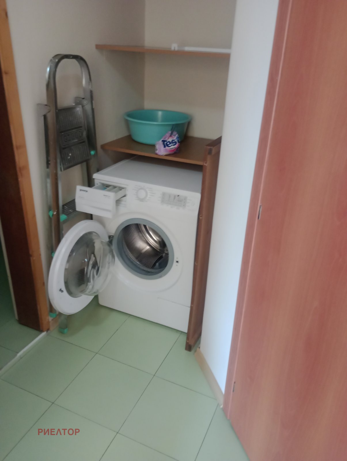 Дава под наем 2-СТАЕН, гр. Пловдив, Кючук Париж, снимка 6 - Апартаменти - 53723449