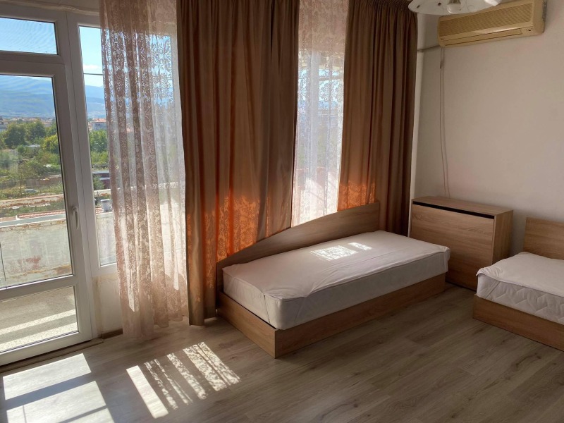 Para alugar  1 quarto Plovdiv , Komatevo , 48 m² | 57920988