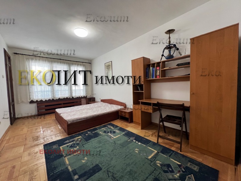 För uthyrning  3 sovrum Sofia , Reduta , 148 kvm | 70571916 - bild [6]