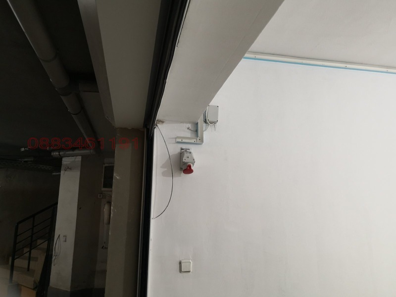 Дава под наем ГАРАЖ, ПАРКОМЯСТО, гр. София, Манастирски ливади, снимка 3 - Гаражи и паркоместа - 52368277