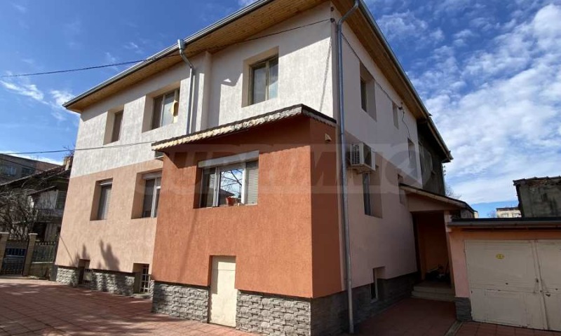 For Rent  House Floor Vidin , Hristo Botev , 100 sq.m | 60657396