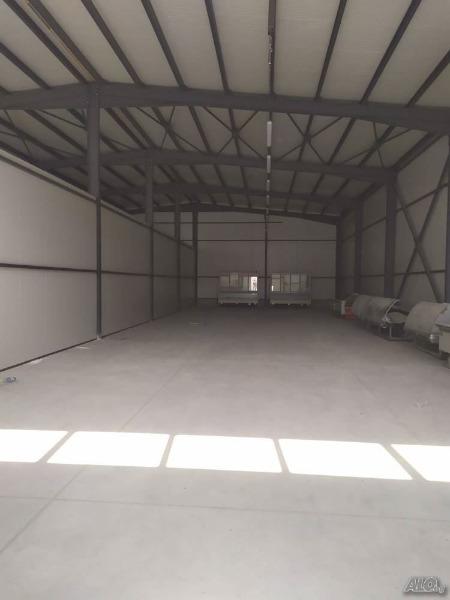 Til leie  Oppbevaring Plovdiv , Industrialna zona - Sever , 315 kvm | 75169948