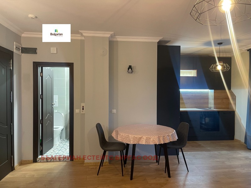 Do wynajęcia  1 sypialnia Burgas , Centar , 64 mkw | 17140193 - obraz [9]