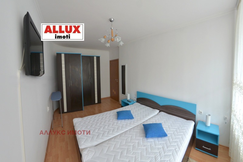 Zu vermieten  2 Schlafzimmer Ruse , Zentar , 103 qm | 77976309 - Bild [2]