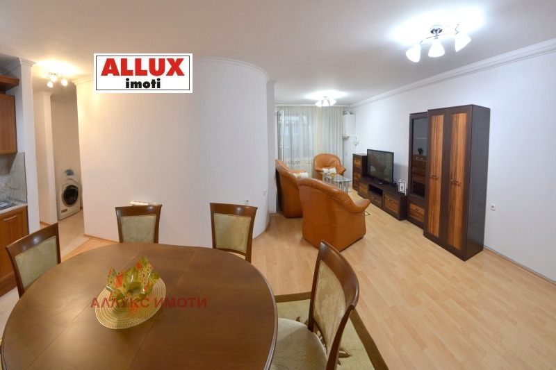 Zu vermieten  2 Schlafzimmer Ruse , Zentar , 103 qm | 77976309 - Bild [5]