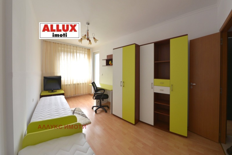 Zu vermieten  2 Schlafzimmer Ruse , Zentar , 103 qm | 77976309 - Bild [3]