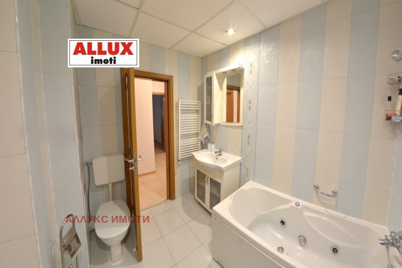 Zu vermieten  2 Schlafzimmer Ruse , Zentar , 103 qm | 77976309 - Bild [8]