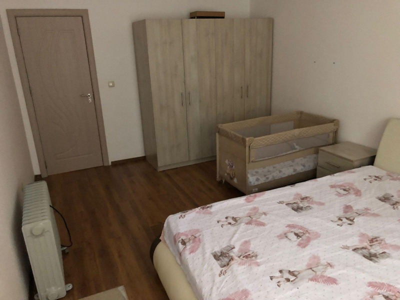 Προς ενοικίαση  2 υπνοδωμάτια Πλοβδηβ , Χρηστο Σμηρνενσκη , 103 τ.μ | 68444901 - εικόνα [5]
