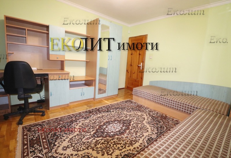 Zu vermieten  3 Schlafzimmer Sofia , Dianabad , 160 qm | 95781968 - Bild [6]