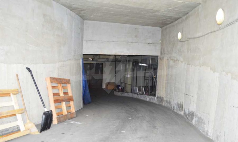Дава под наем СКЛАД, гр. София, НПЗ Искър, снимка 5 - Складове - 52469830