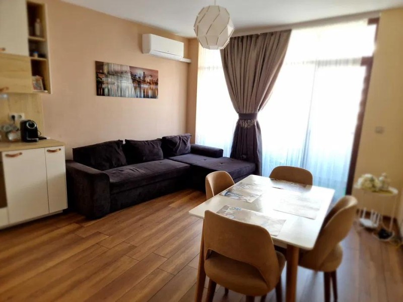 De inchiriat  1 dormitor Varna , Troșevo , 67 mp | 14750969
