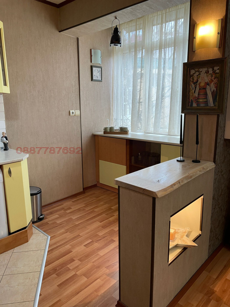 Дава под наем 3-СТАЕН, гр. Велико Търново, Варуша, снимка 6 - Апартаменти - 53411489