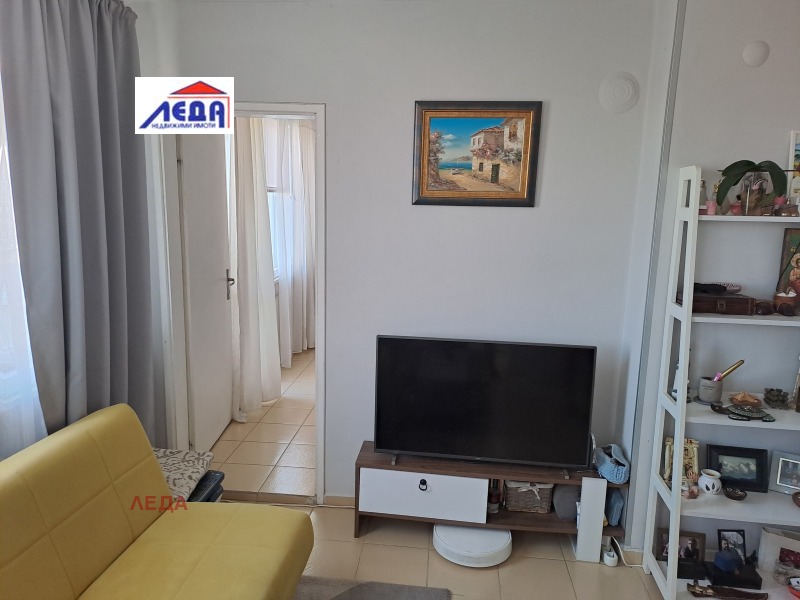 Дава под наем 1-СТАЕН, гр. Плевен, Широк център, снимка 2 - Апартаменти - 53018529