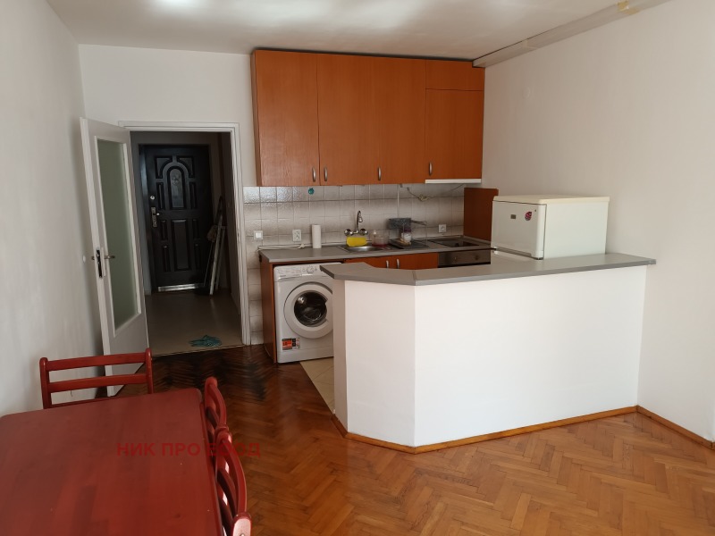 En renta  1 dormitorio Sofia , Pavlovo , 60 metros cuadrados | 65898719