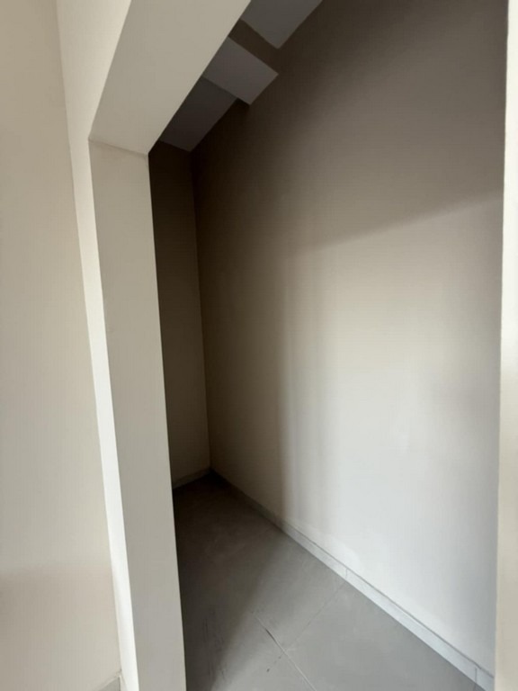 Til leje  Butik Kardzhali , Vazrozhdentsi , 27 kvm | 99494367 - billede [4]