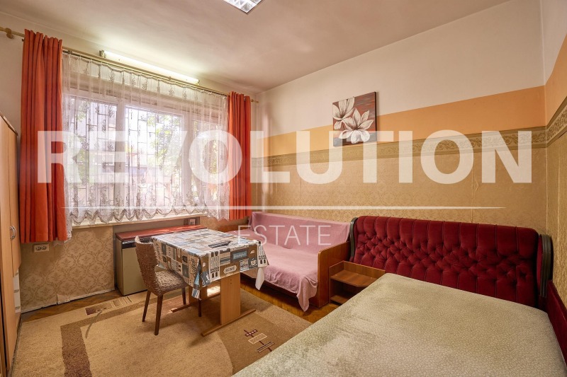 Te huur  Studio Plovdiv , Tsentar , 30 m² | 48423765 - afbeelding [2]