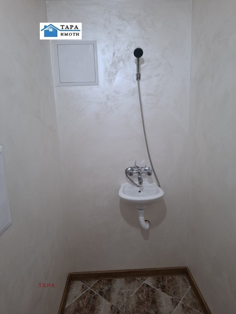 Kiadó  Üzlet Montana , Mladost 2 , 16 négyzetméter | 93474897 - kép [2]