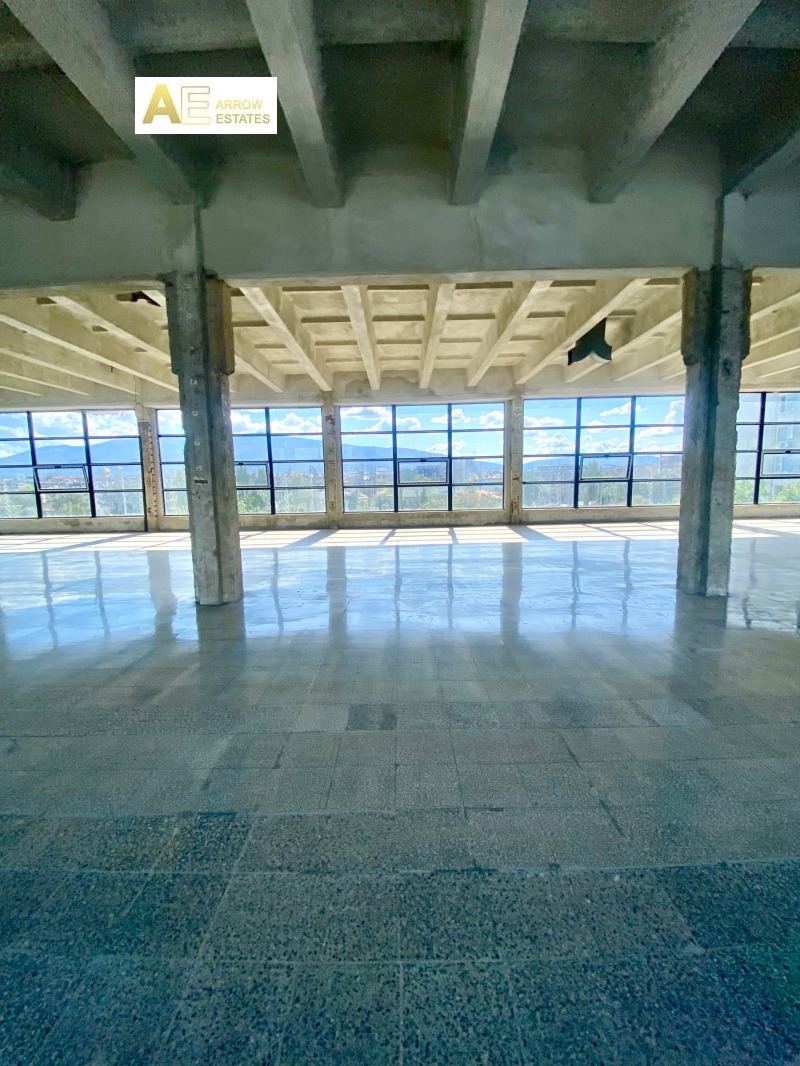 Do wynajęcia  Składowanie Sofia , Centar , 1310 mkw | 92132776 - obraz [5]