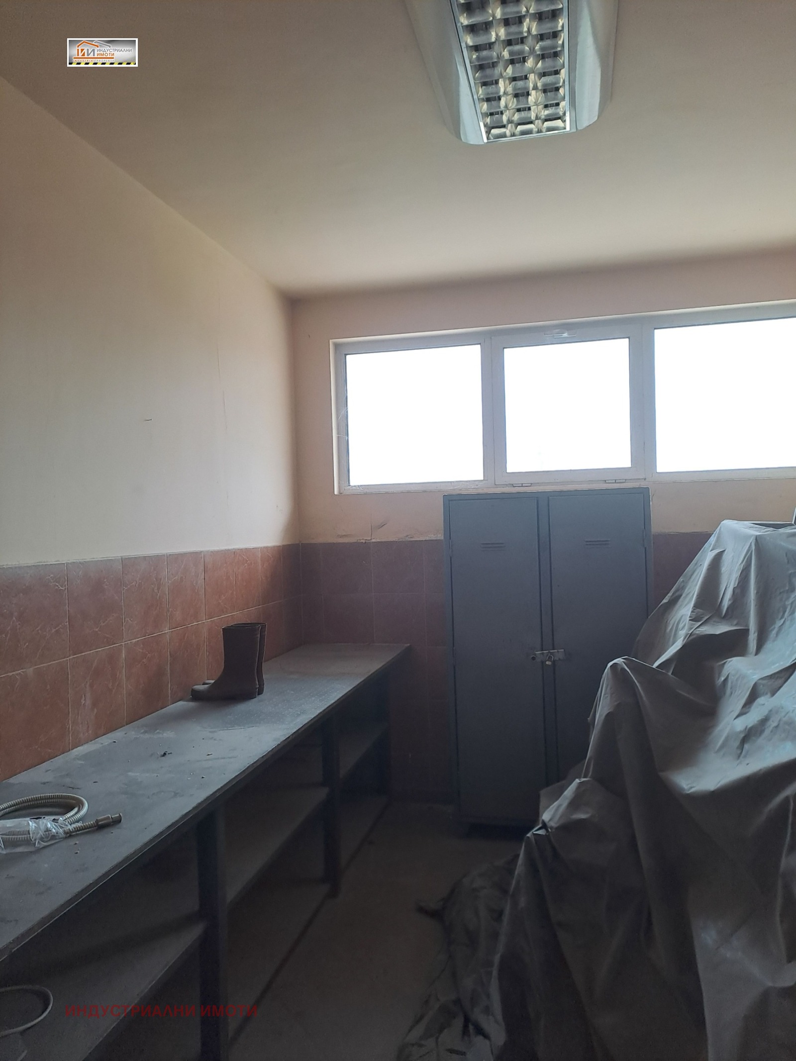 Дава под Наем ПРОМ. ПОМЕЩЕНИЕ | Imot.bg — изображение 4