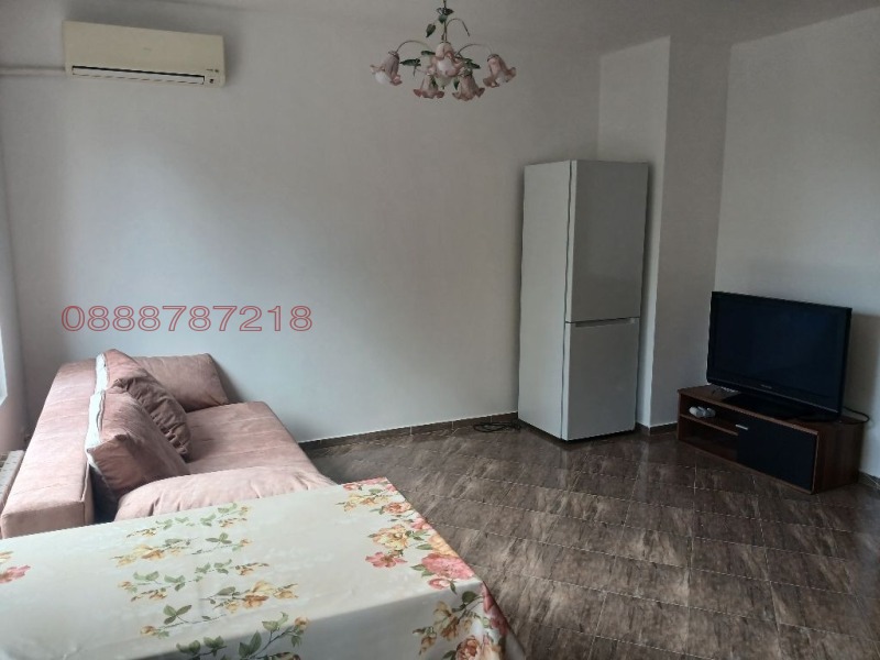 Издаје се  1 спаваћа соба Софија , Банишора , 55 м2 | 45684755 - слика [2]