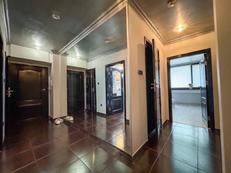 Дава под наем 3-СТАЕН, гр. Бургас, Център, снимка 7 - Апартаменти - 53034097