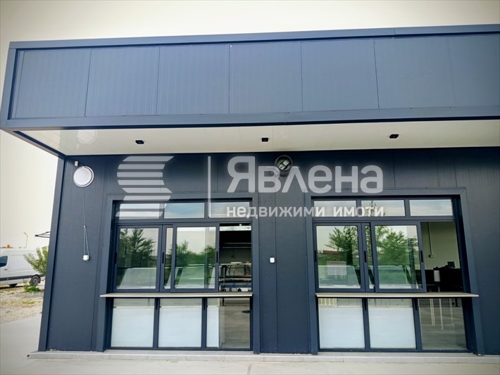 Дава под наем ЗАВЕДЕНИЕ, с. Стряма, област Пловдив, снимка 4 - Заведения - 55731690