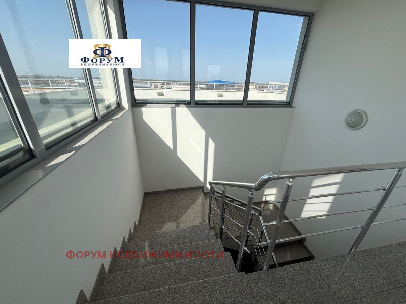 Vuokrattavana  Varastointi Plovdiv , Brezovsko šose , 89 neliömetriä | 26468913 - kuva [10]