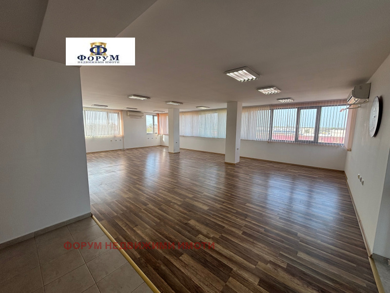 Vuokrattavana  Varastointi Plovdiv , Brezovsko šose , 89 neliömetriä | 26468913