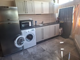 Hus Sheremetya, region Veliko Tarnovo