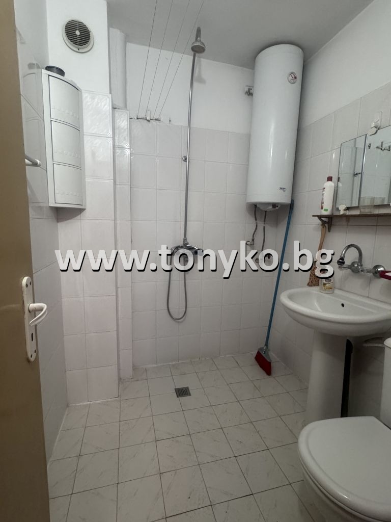 De inchiriat  1 dormitor Plovdiv , Cârșiiaca , 72 mp | 11713595 - imagine [10]